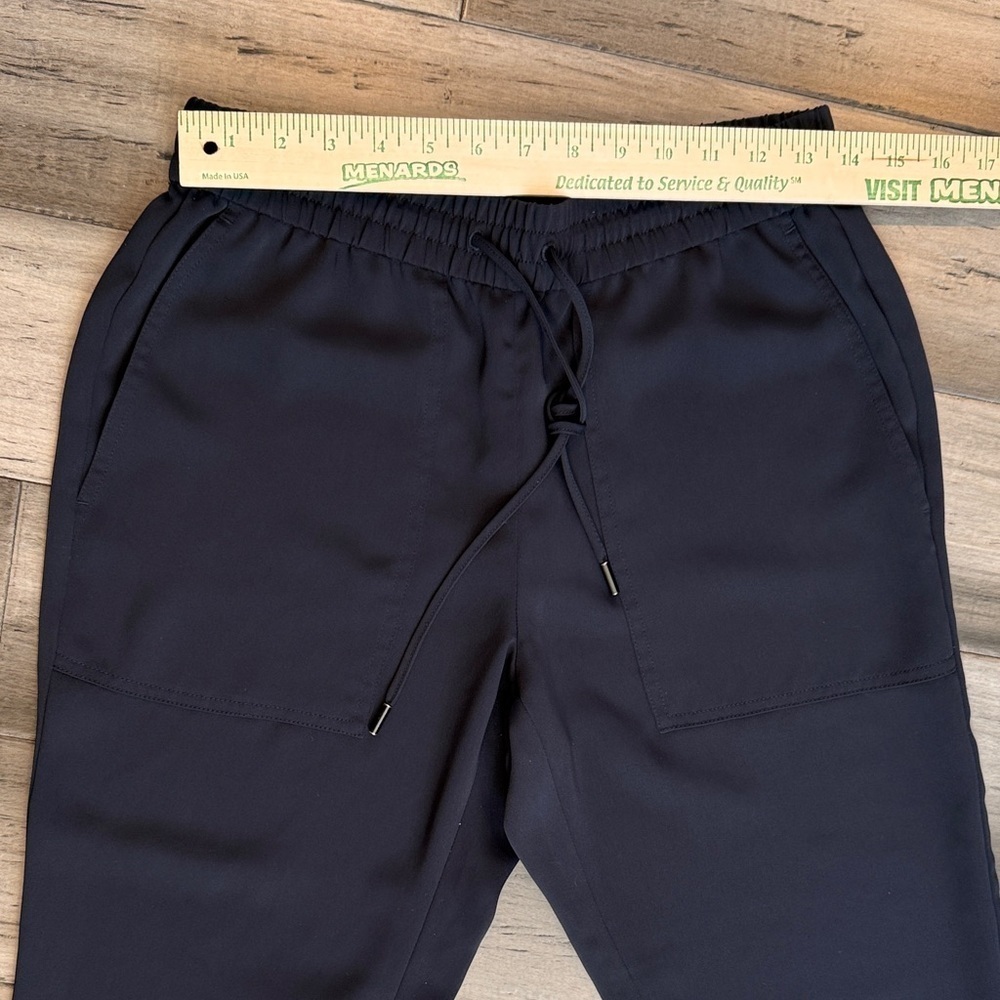 Ann Taylor Navy Jogger Pants - Picture 5 of 8